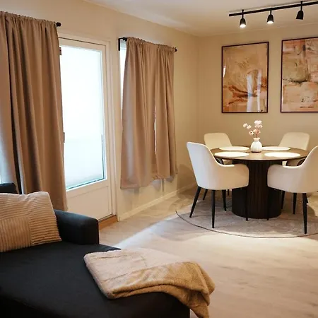 Modern Spacious In Toyen Appartamento Oslo